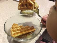 -佰搭果·广式茶餐厅(西华路店)