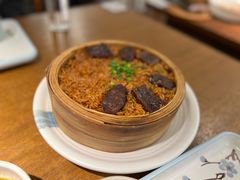 腊味蒸饭-乔街深夜食堂·台州菜·高压锅生蚝(杭州总店)