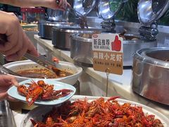 -金滏山烤肉·海鲜·火锅自助餐厅(襄阳万达店)