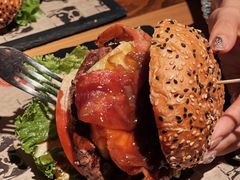 -FAT COW(虹梅路店)