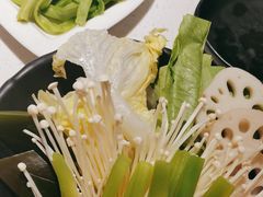 -三江源活鱼现烤(维多利摩尔城店)