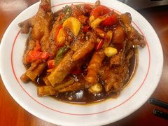 -堂瓦里·33年传统赣菜(第一街区店)