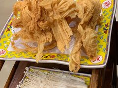 小芦炸腐竹-芦月轩羊蝎子(北蜂窝店)