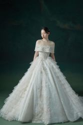 -MISS MIA 婚纱品牌馆