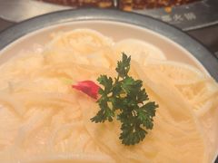 -麻路成都火锅(柏威年店)
