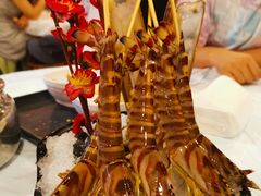 -鲜入围煮花胶鸡海鲜火锅
