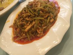 -鼎记酒楼(雁南一路店)