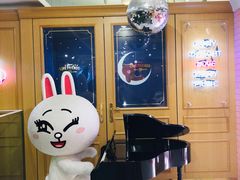 -LINE FRIENDS Garosu-gil Flagship Store