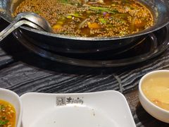 -老船舫·现做活鲜鱼馆(东郊记忆店)