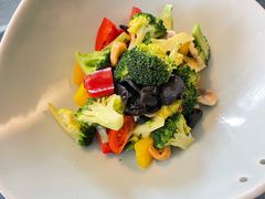 坚果时蔬-野蔓果·山野菜(西湖景区·龙井茶田店)