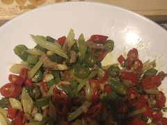 -卢大鲜鱼头捞饭(美利广场店)