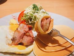 -Lia Cafe Bar Restaurant松山咖啡屋