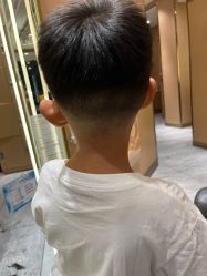 -一東造型烫发染发