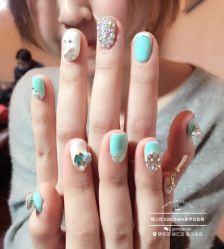 -睫乐园•睫公馆•美睫美甲沙龙