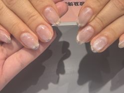 -丽心自助美甲美睫