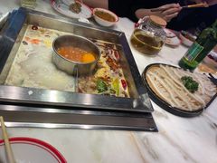 百叶-焱三乐四川火锅店(经纬街店)