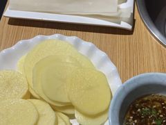 -超越炭火牛蛙火锅鸡(河东店)