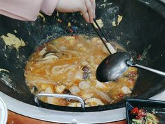 -曹丞相·地锅鸡·地锅鱼(武林店)