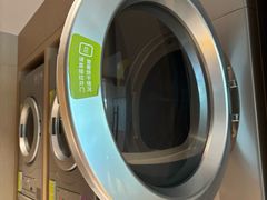 -广州花都融创文旅城希尔顿惠庭酒店