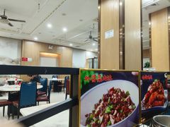 -红色湘菜馆(春风店)
