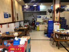 大堂-味臻土鸡杂