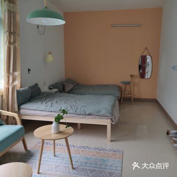 房东一家人很好，到了车站可以去接