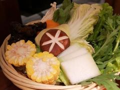 -鲜潭蒸汽石锅鱼(五道口购物中心店)
