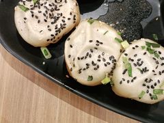 -小杨生煎(金山百联购物中心3楼店)