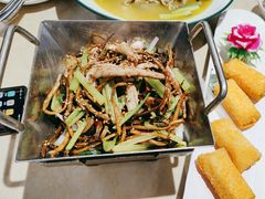 -四小姐的店(泉舜店)