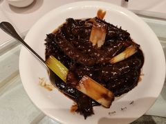 精品葱烧海参-丰泽园饭店