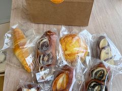 -雀食面包店(钟楼店)