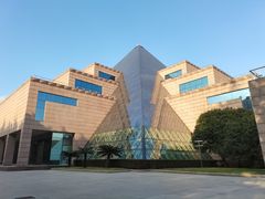 -上海市龙华烈士陵园