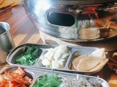 -叽叽扎扎烤肉场(生态城万达店)