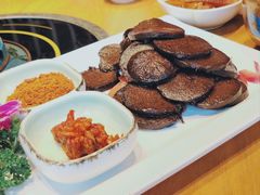 -娜仁图雅蒙古美食村(33小镇店)