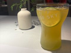 -春树下·树屋花房西餐厅(罍街AS1980店)