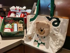 -星巴克(宝山万达店)