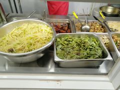 -咱家王新国把子肉(县东巷店)