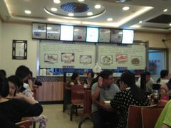 -小姜锅贴(凤凰街店)