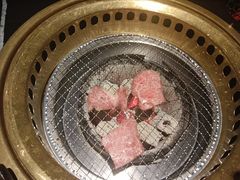 -山川小町·极番烧肉(新地假日广场店)