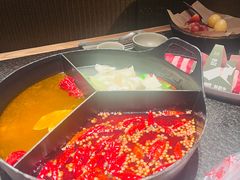 -三出山火锅(南京万象天地店)