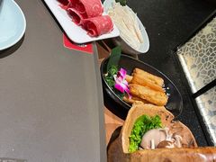 -捞王锅物料理(上海世茂广场店)