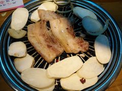 -老炉家木炭烤肉(长江国际店)