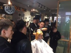 点击看大图 -MONE美发沙龙