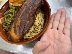-小龙大肉面馆