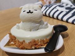 -藏猫猫咖啡主题馆(中央大道店)