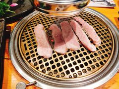 -唯成•韩国炭火烤肉 유성고기