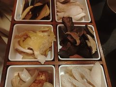 -芸鲜季·云南野生菌餐厅· 云南风物味研社(闵行店)