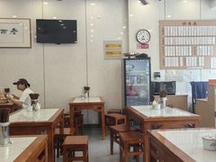 -老西白点心店