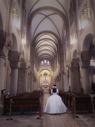 -艾米婚纱&婚礼策划