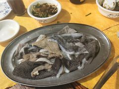 -五洞培记山庄·鲜牛肉火锅